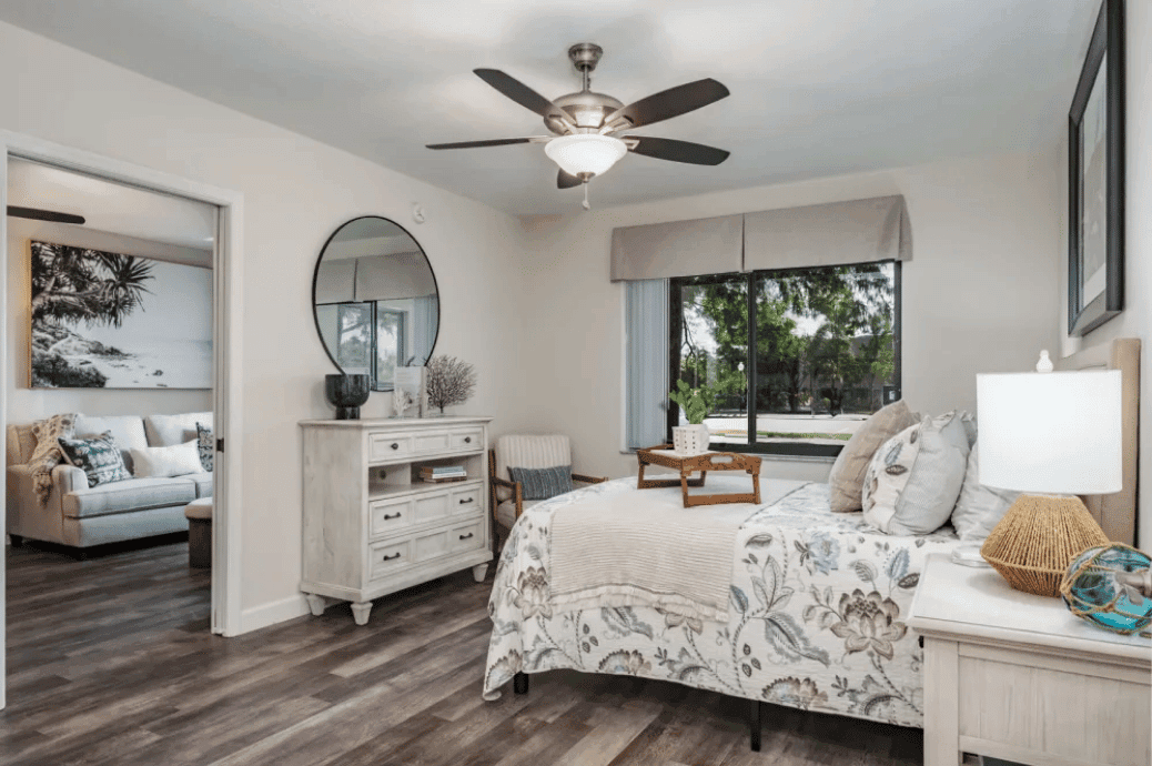 Grand Villa of Englewood - Business image