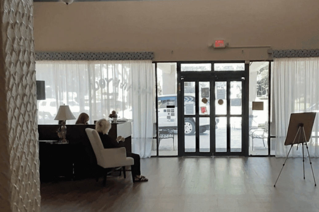 Elevated Estates Brooksville - Gallery image