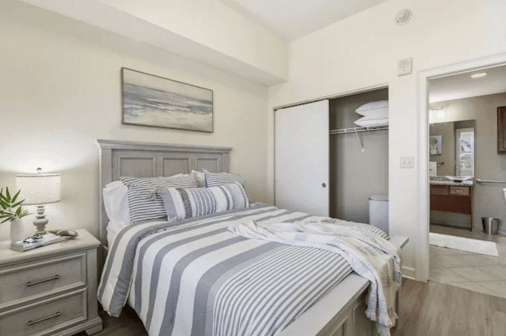 Beach House Naples - Gallery image
