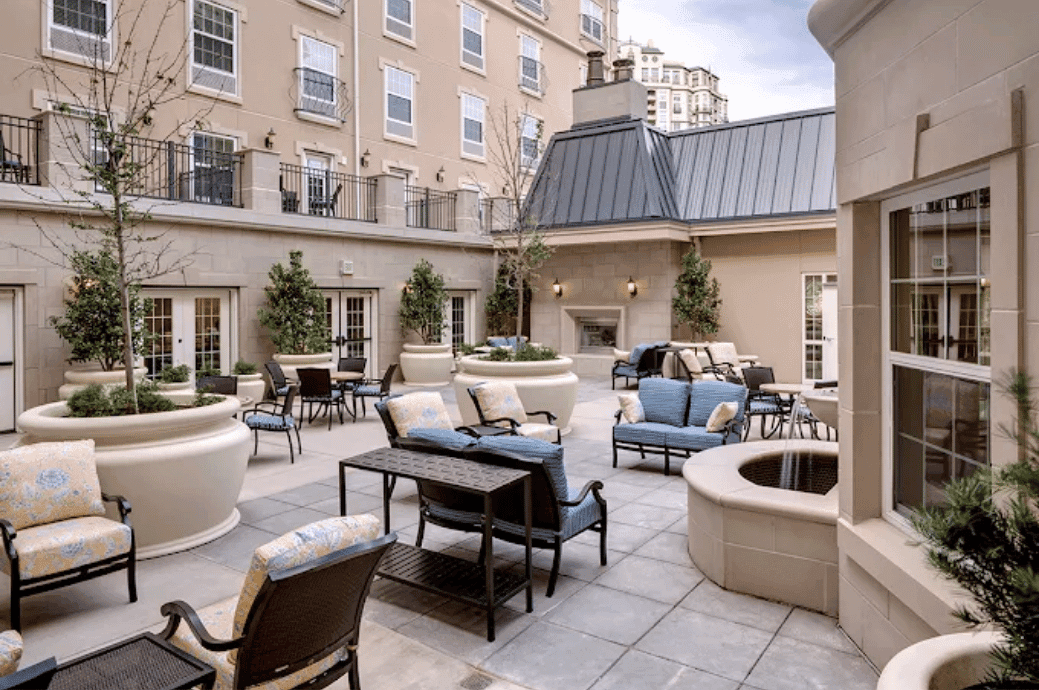 Belmont Village Turtle Creek - Gallery image