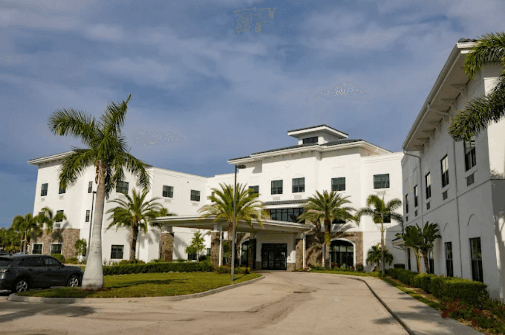 Keystone Place at Beachwalk - Business image