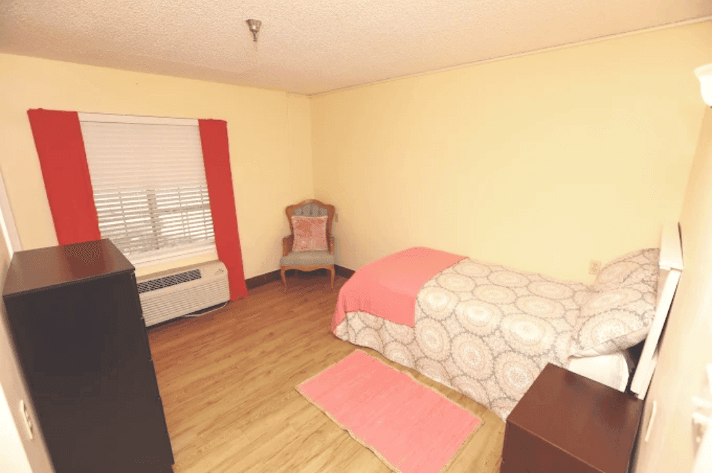 Best Care Senior Living at Winter Haven - Gallery image