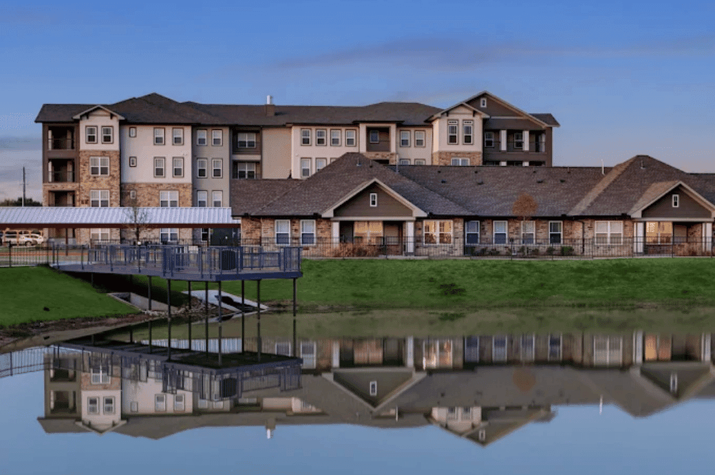 The Lodge at Pine Creek - Business image