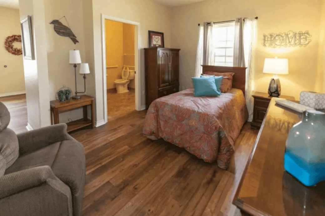 Lakeshore Assisted Living & Memory Care - Gallery image