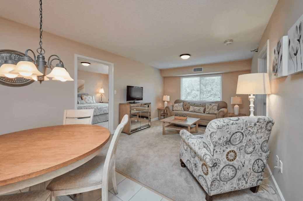 Blue Palms Village at Fletcher - Business image