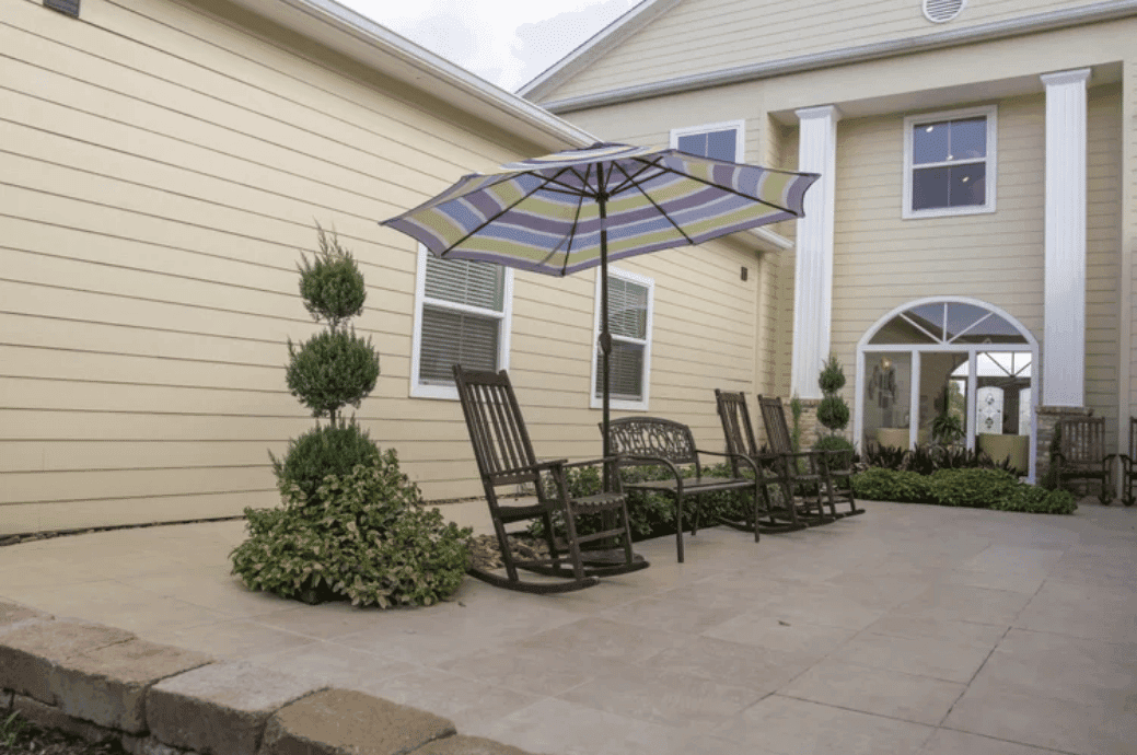 Apex Oaks Assisted Living and Memory Care - Gallery image
