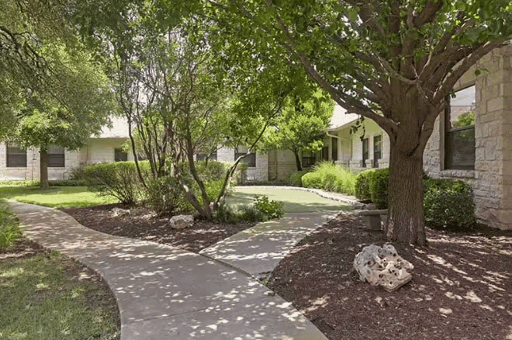 Ledgestone Senior Living Community - Gallery image