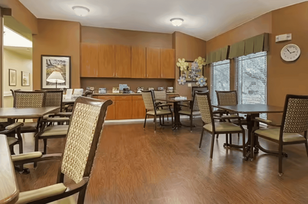 Ledgestone Senior Living Community - Gallery image
