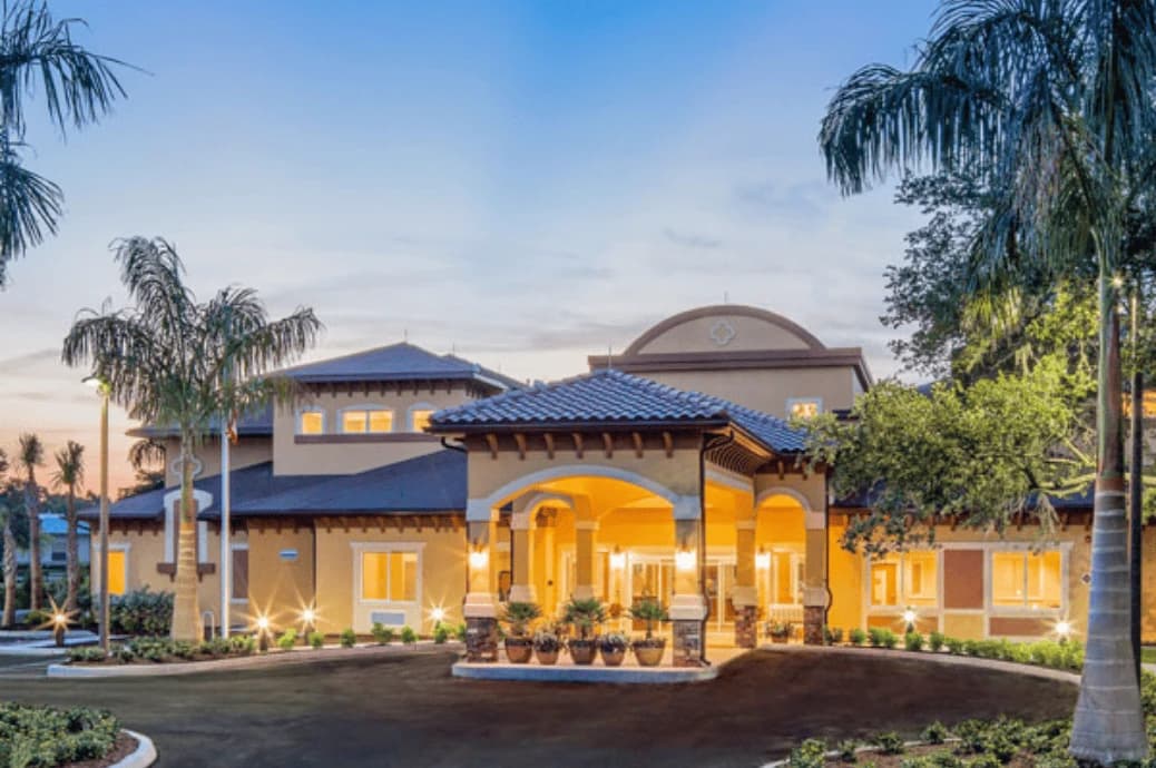 Aravilla Sarasota - Business image