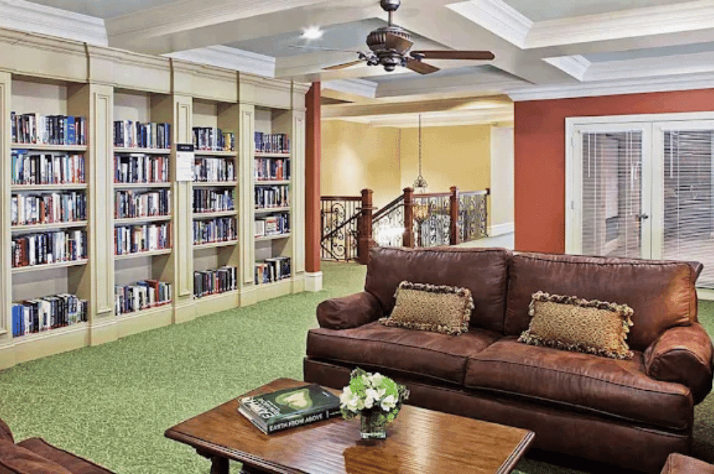 Atria Southpoint Walk - Gallery image