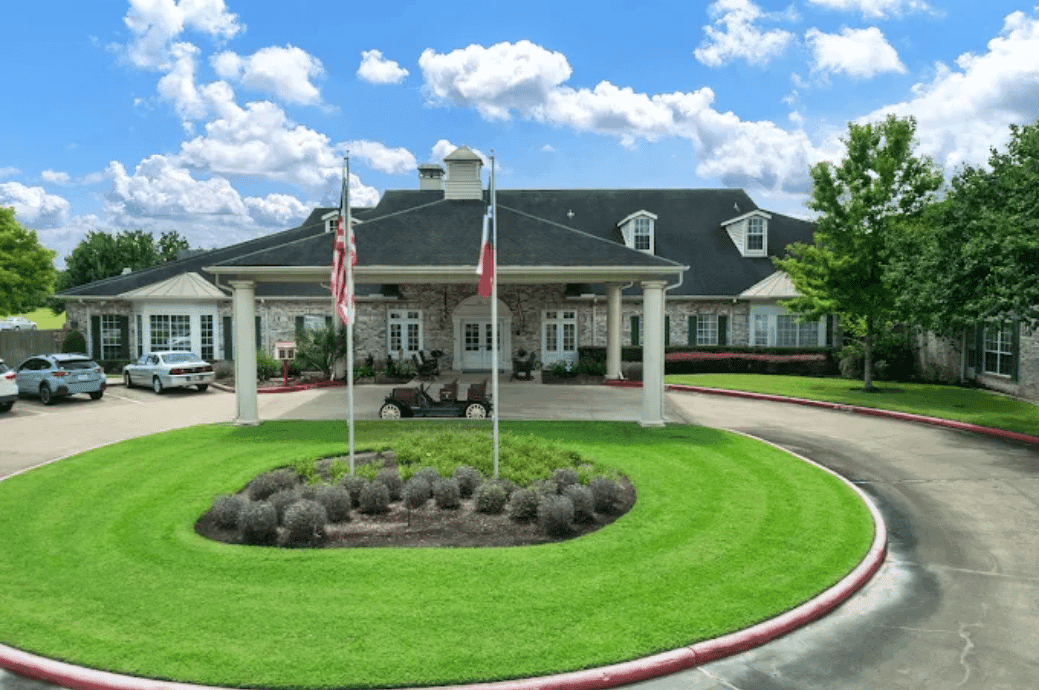 Trinity Oaks of Pearland - Business image