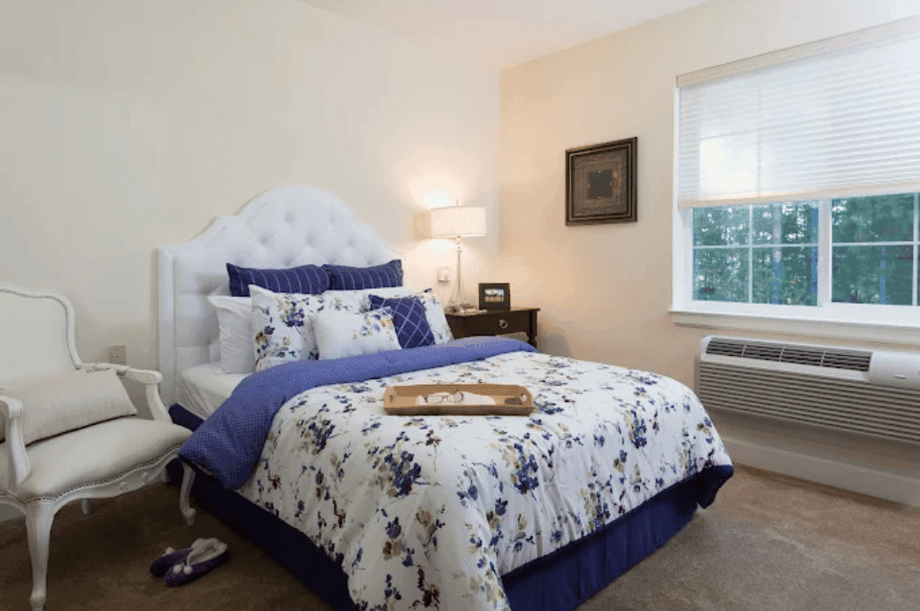 The Windsor at Ortega - Gallery image