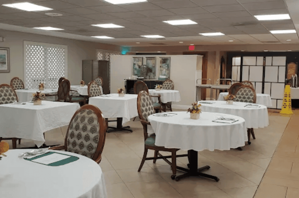 Las Palmas Senior Living - Gallery image