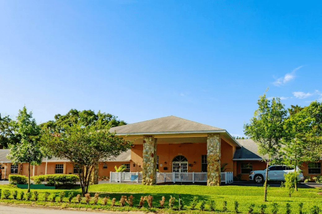 Jennifer Gardens - Business image