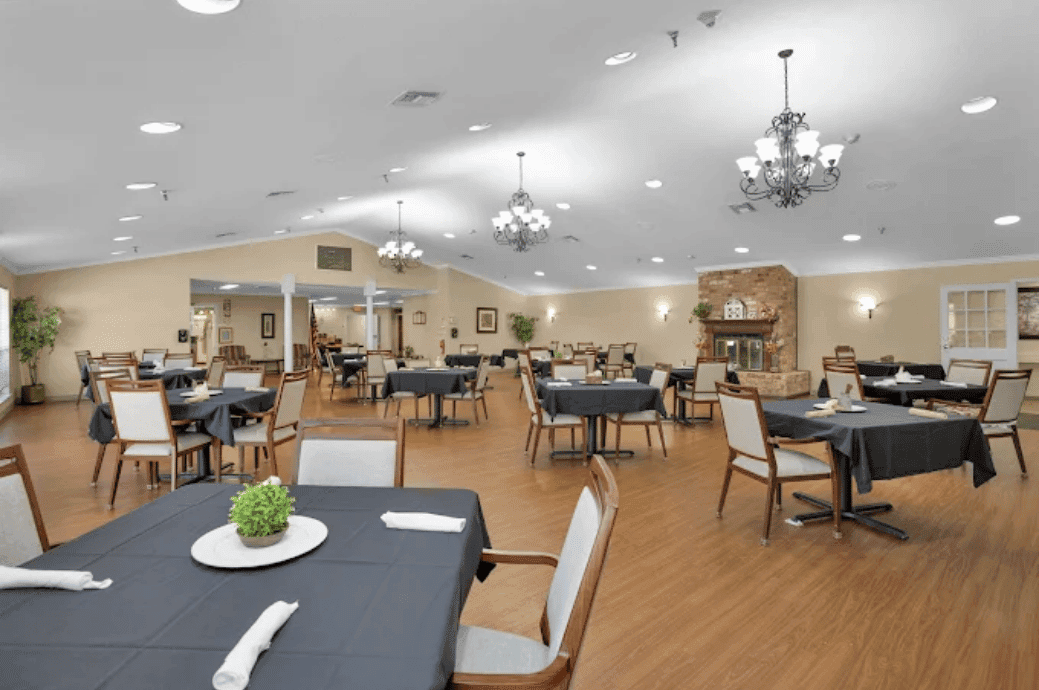 Tomball Retirement Center - Gallery image
