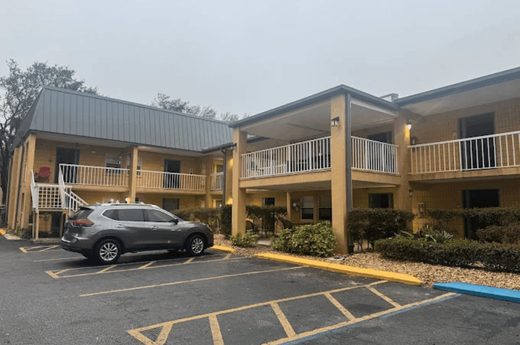 Hyde Park Assisted Living Facility - Gallery image