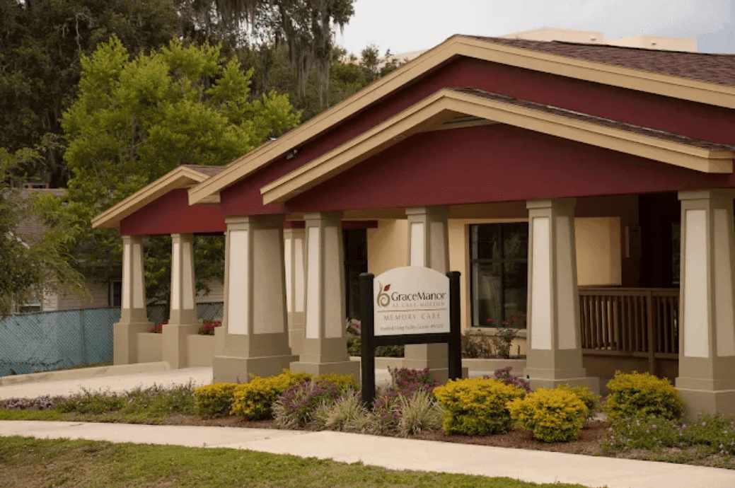 Grace Manor at Lake Morton - Business image
