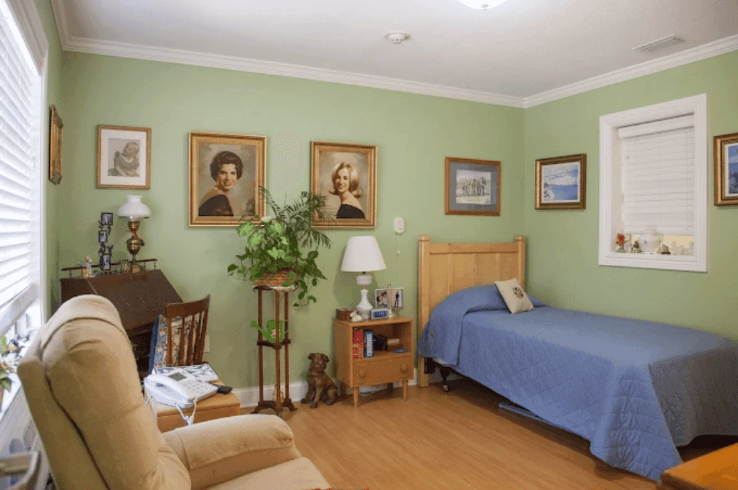 Grace Manor at Lake Morton - Gallery image