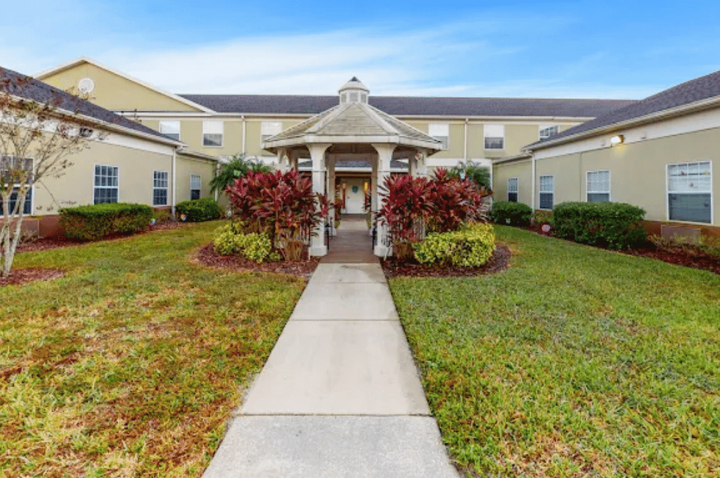 Madison at Oviedo - Business image