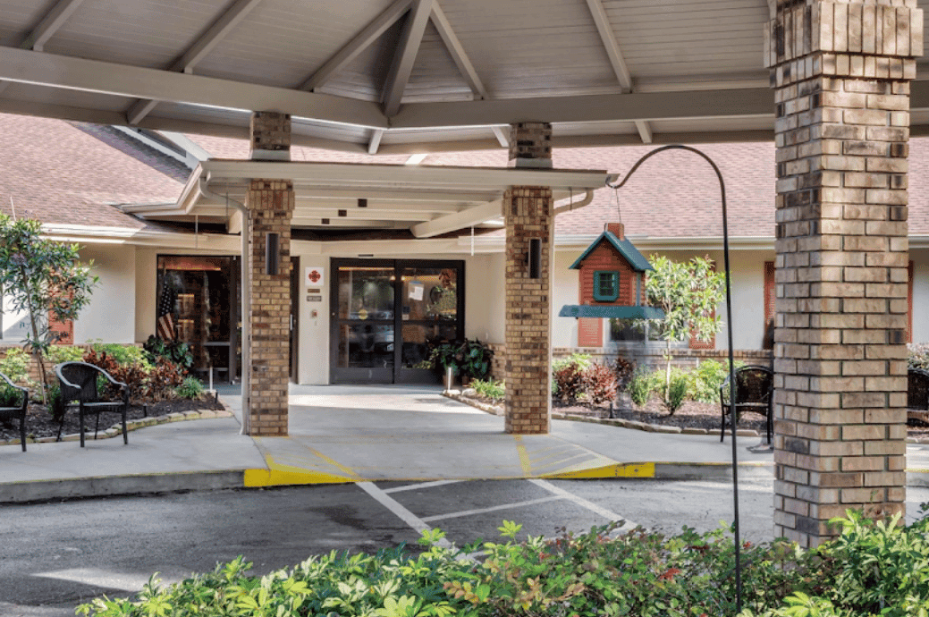 Elevated Estates Forest Oaks - Business image