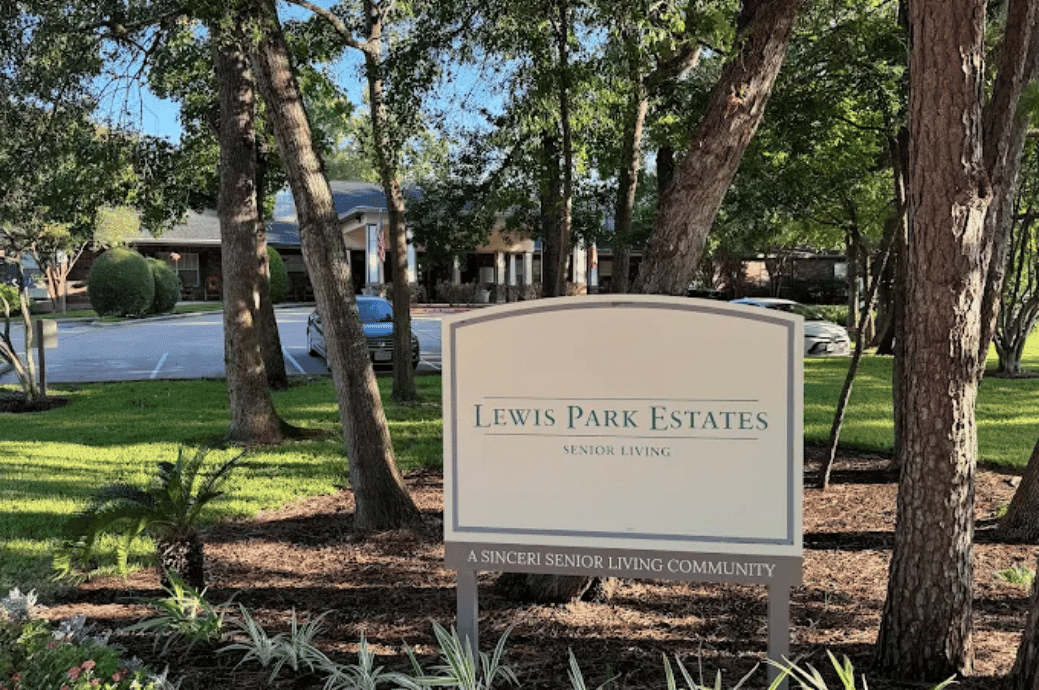 Lewis Park Estates Senior Living - Gallery image