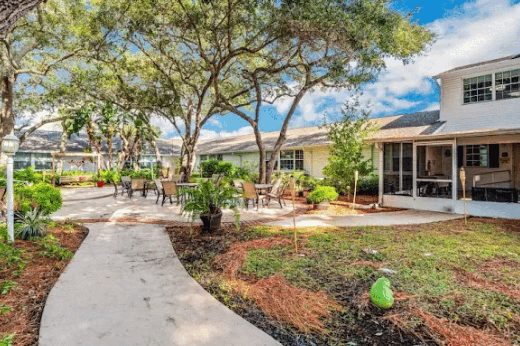 Colliers at St. Pete - Gallery image