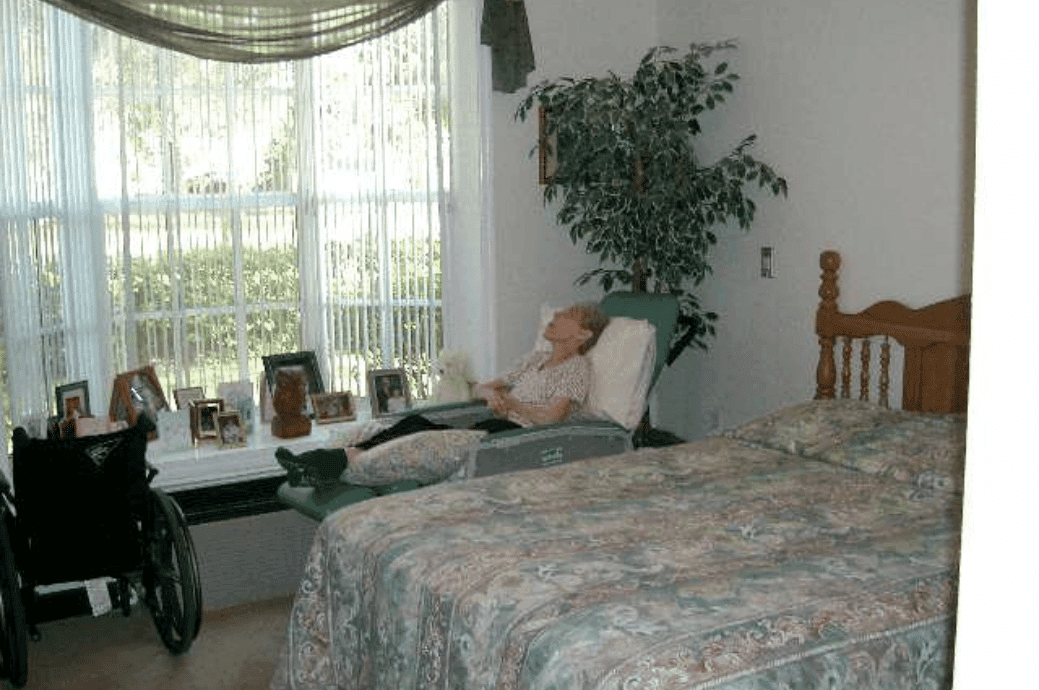 Emerald Garden - Gallery image