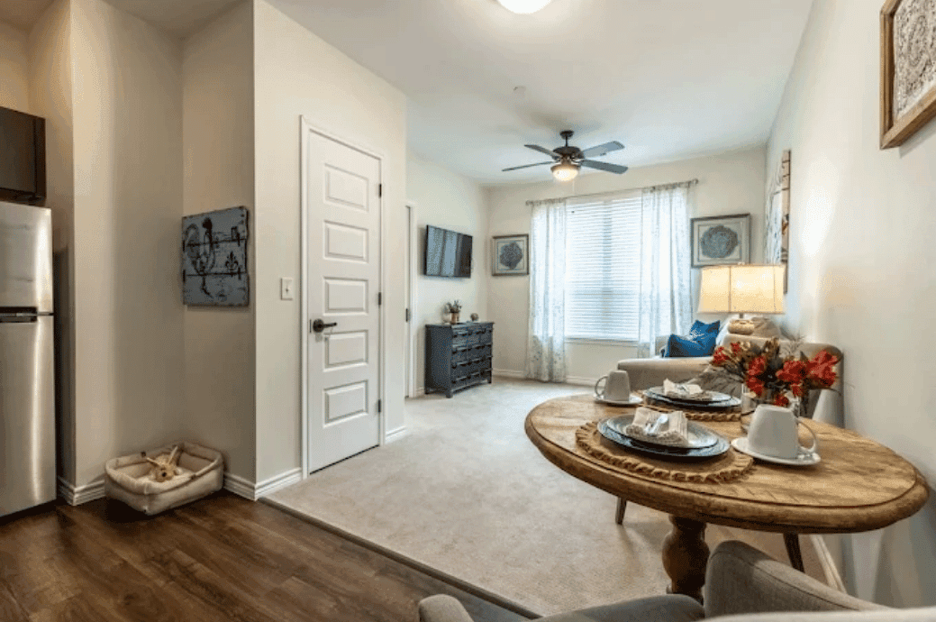 Double Creek Assisted Living and Memory Care - Gallery image