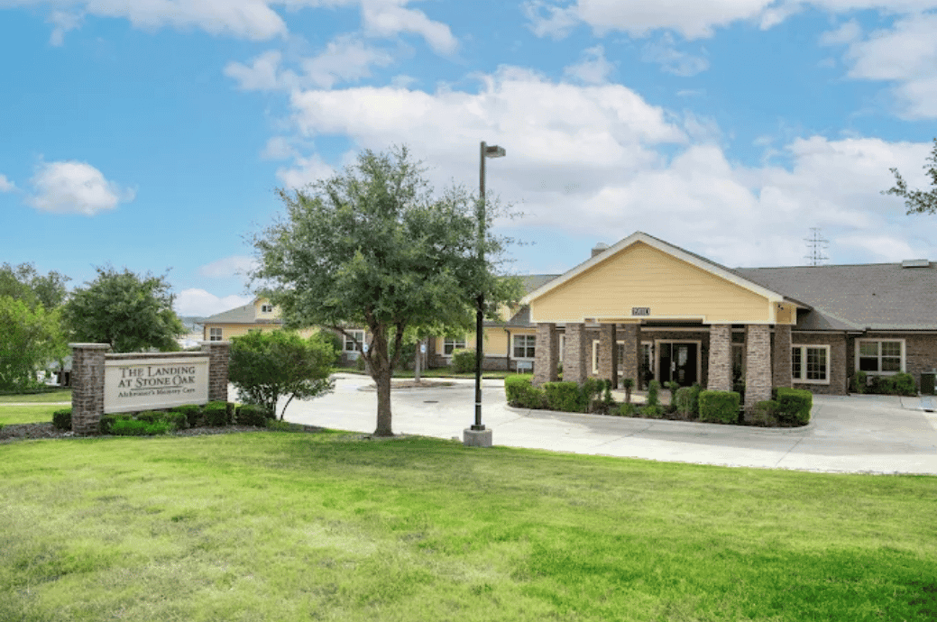 Seasons Alzheimer's Care & Assisted Living - Business image