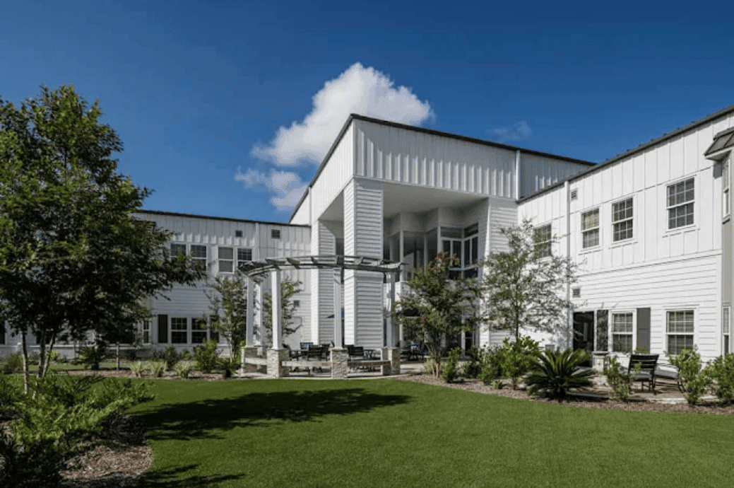 Reunion Court of Clear Lake - Gallery image
