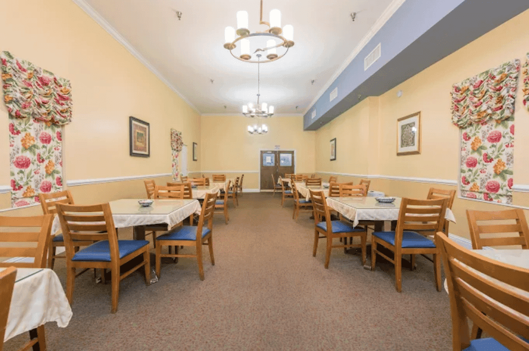 Colonial Assisted Living - Gallery image