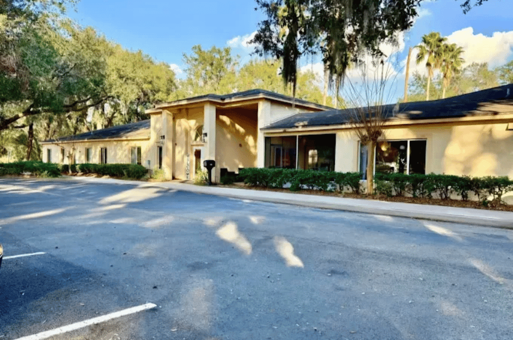 AUS Senior Living at Bartow - Business image