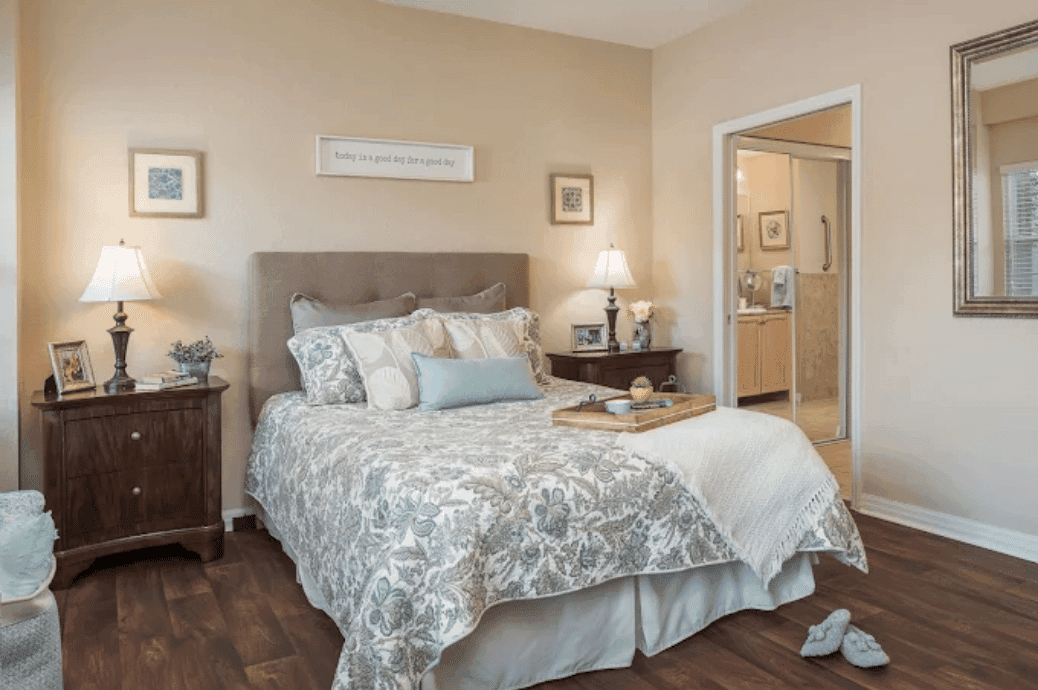 Wentworth Central Avenue - Gallery image