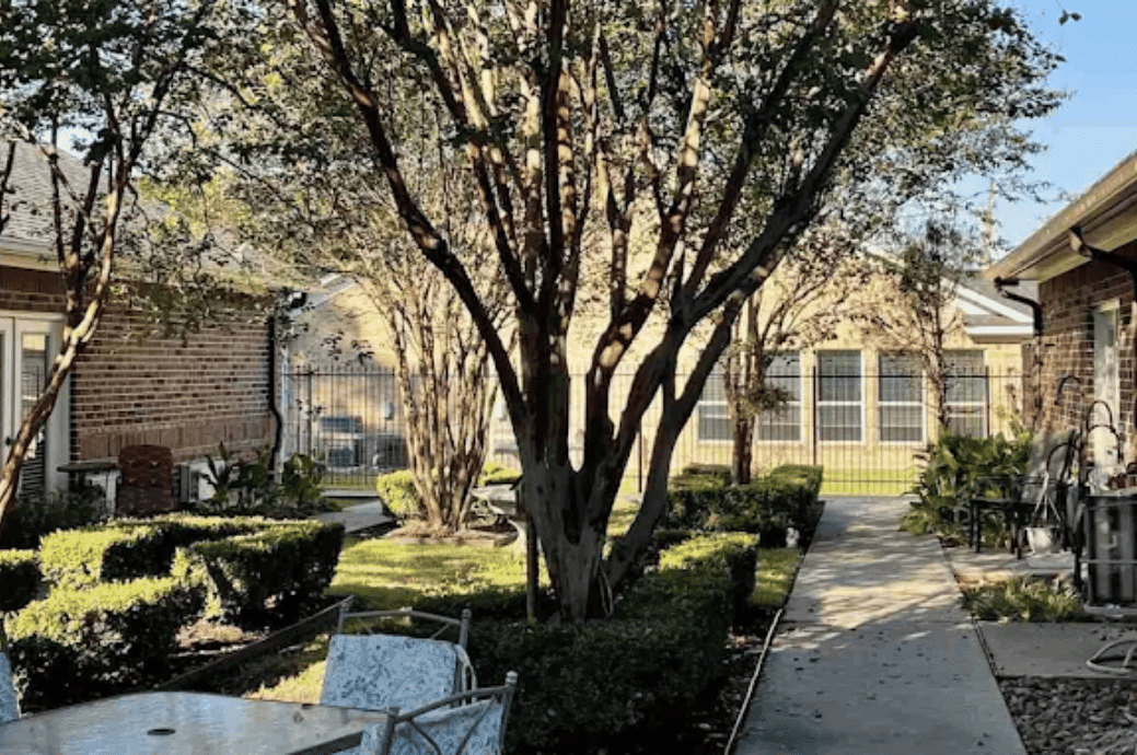 Harvest Home & Inwood Crossing - Gallery image