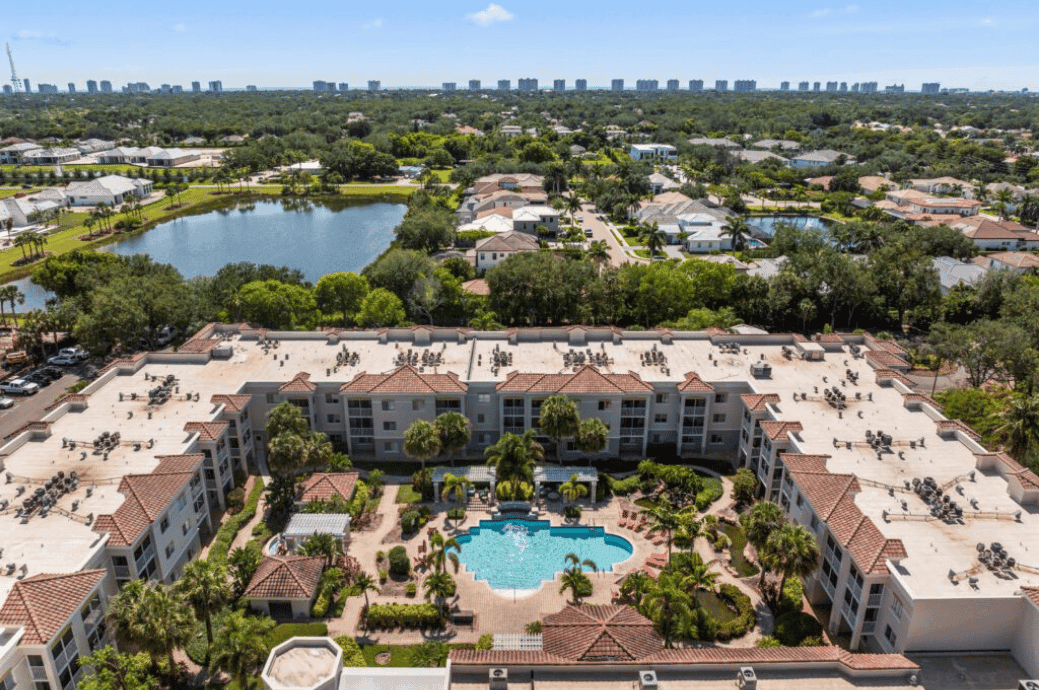 Carlisle Naples - Gallery image