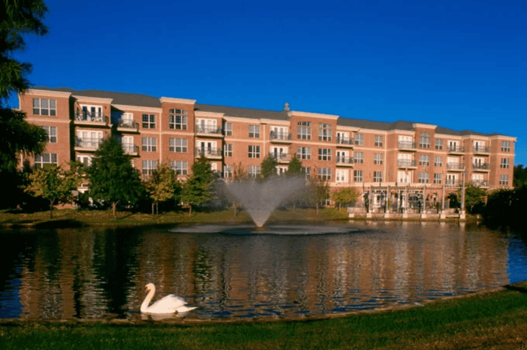 Signature Pointe - Business image