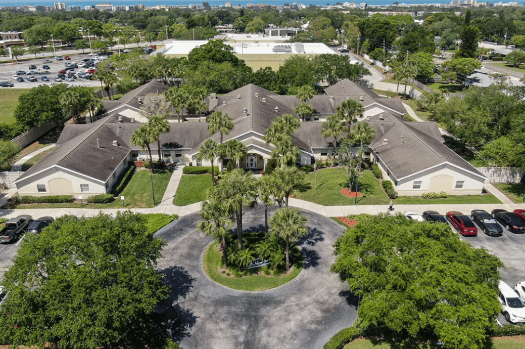 Arden Courts at Seminole - Gallery image