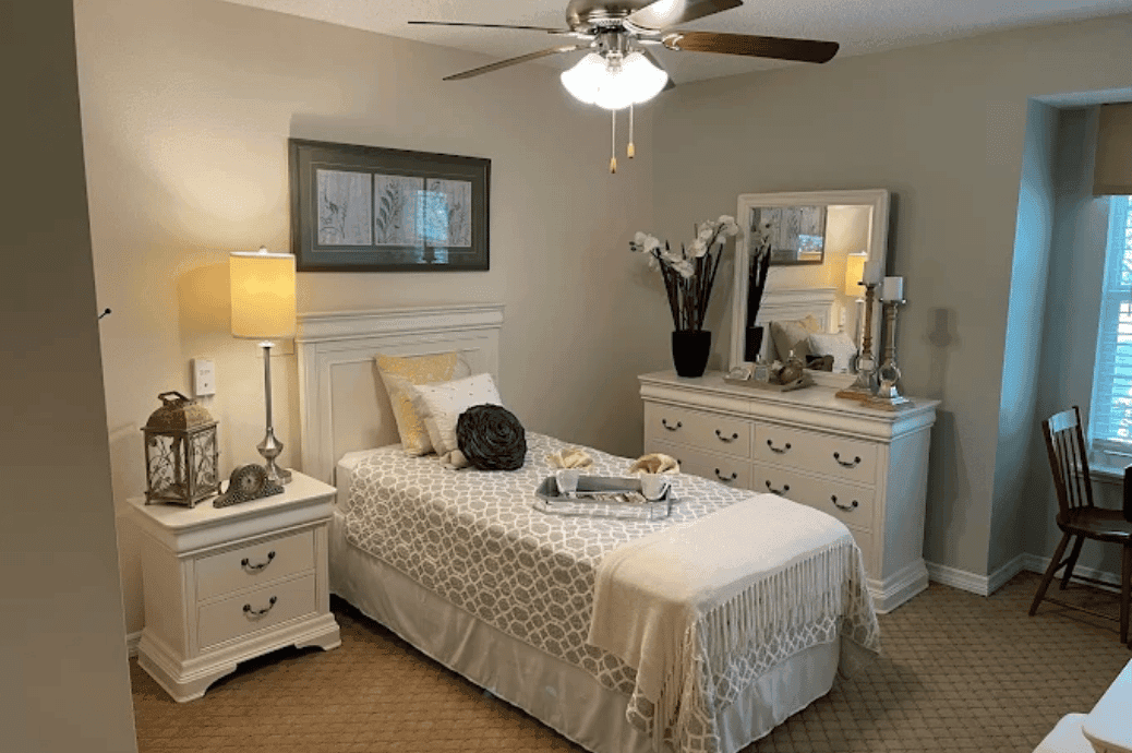 Salterra Senior Living at Largo - Gallery image