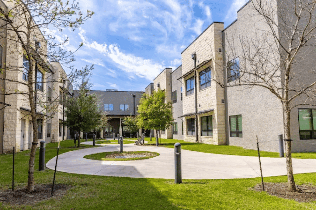Tech Ridge Oaks Assisted Living & Memory Care - Gallery image