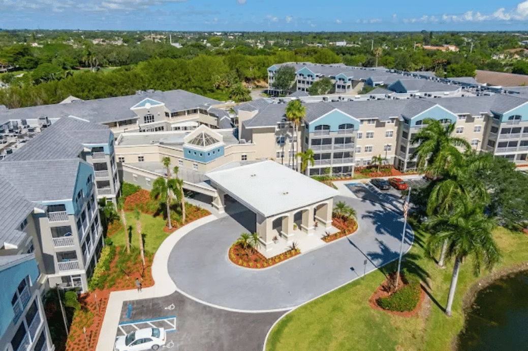 Discovery Village at Boynton Beach - Business image