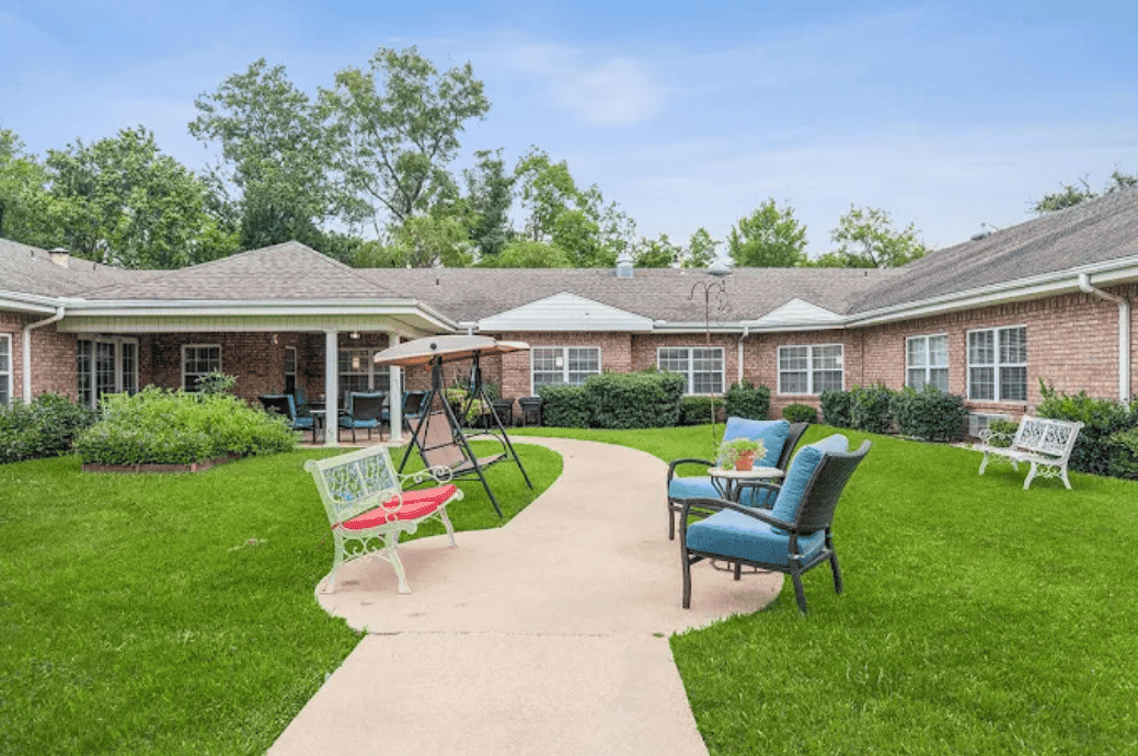 Broadmoor Court - Business image