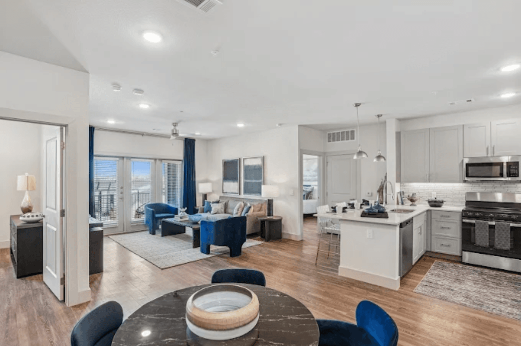 Watermere Round Rock - Gallery image