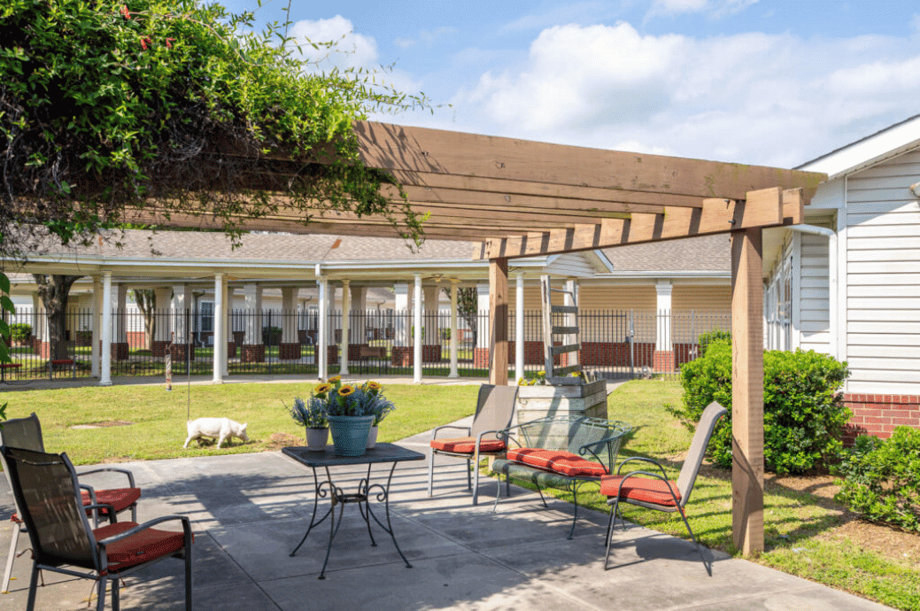 The Heritage Tomball Senior Living - Gallery image