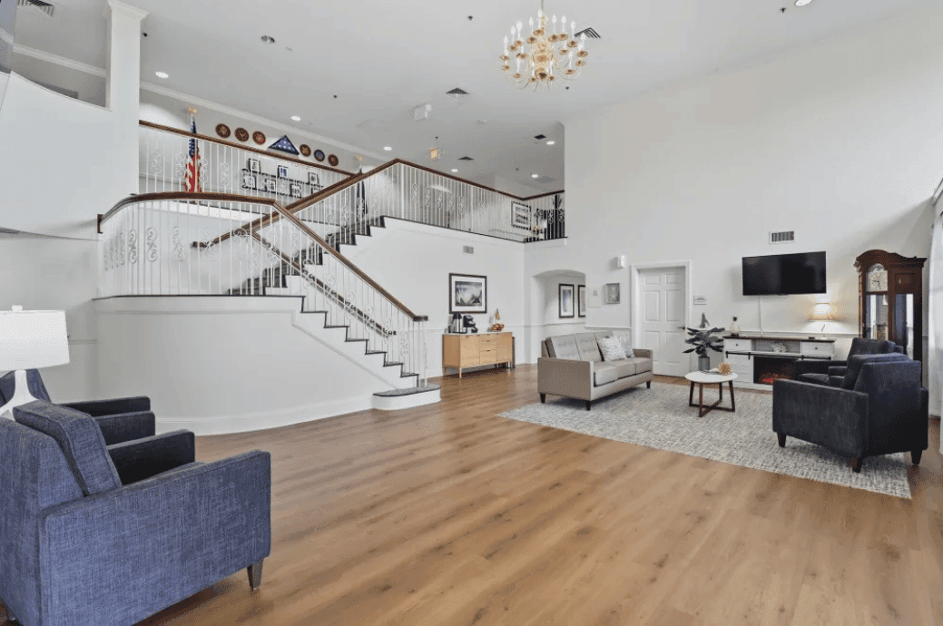 Truewood by Merrill, Charlotte Center - Gallery image