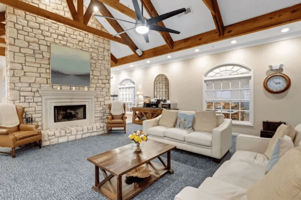Carriage Inn Katy - Gallery image