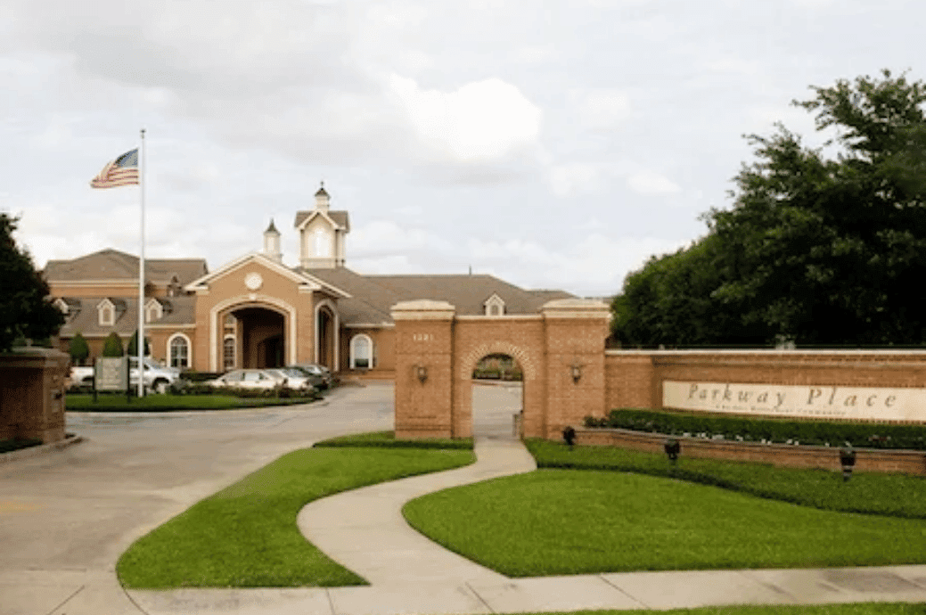 Parkway Place - Gallery image