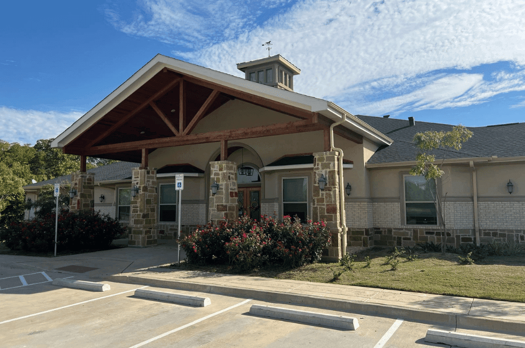 Village Green Highland Village - Gallery image