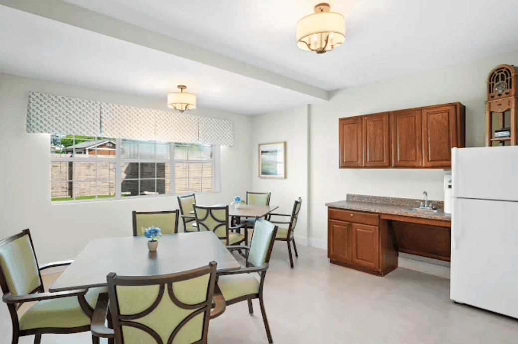 The Appletree Court - Gallery image