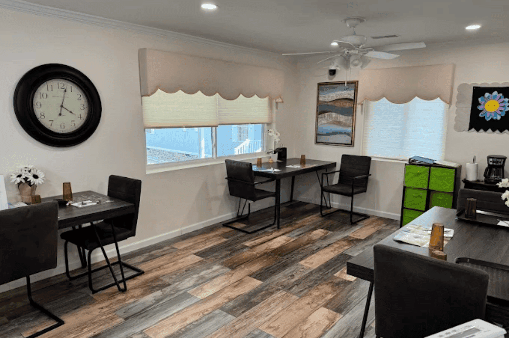 Adorable Senior Living - Gallery image