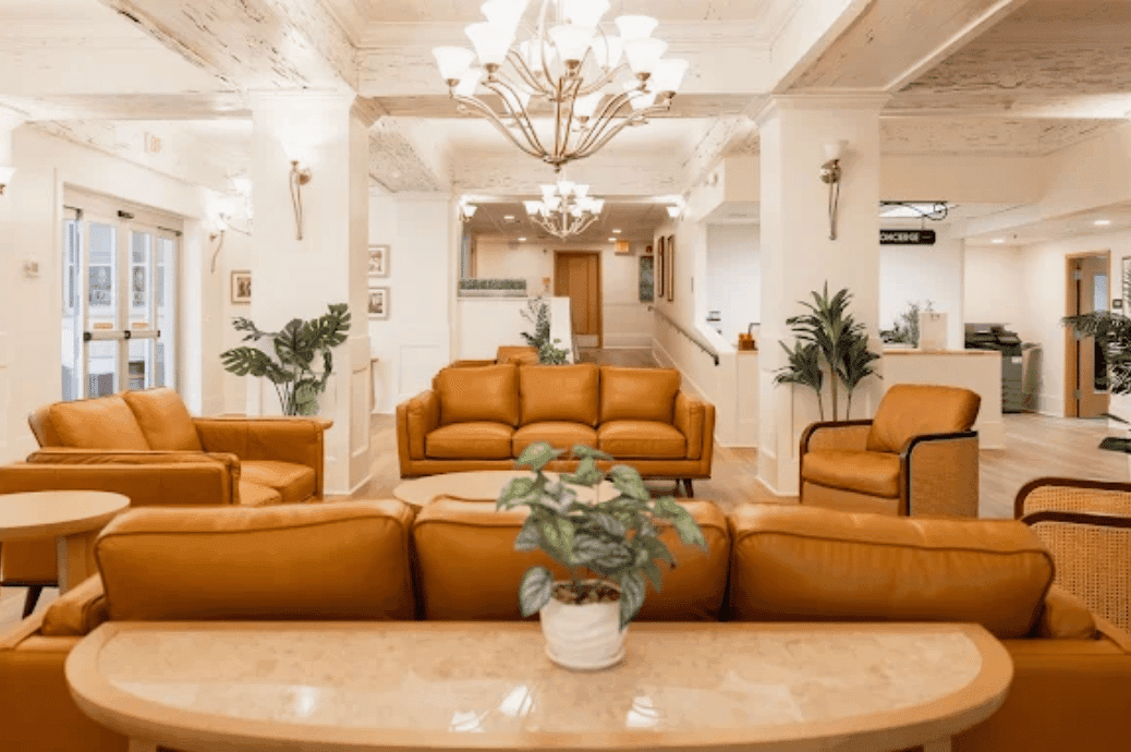 Hudson Manor - Gallery image